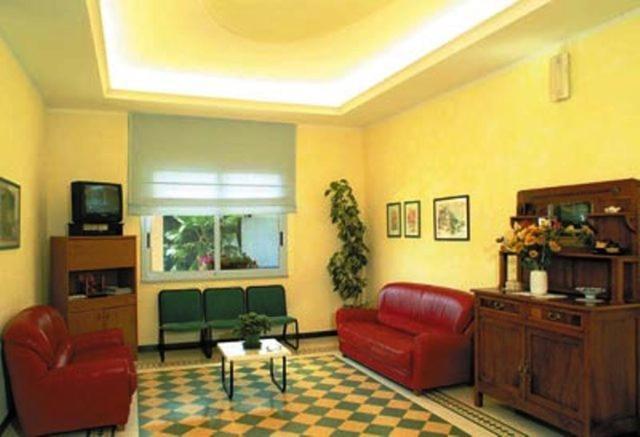 Albergo Villa Mauri Ріміні Екстер'єр фото