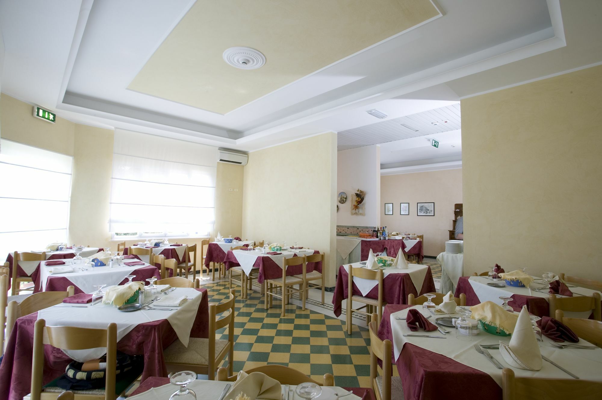 Albergo Villa Mauri Ріміні Екстер'єр фото