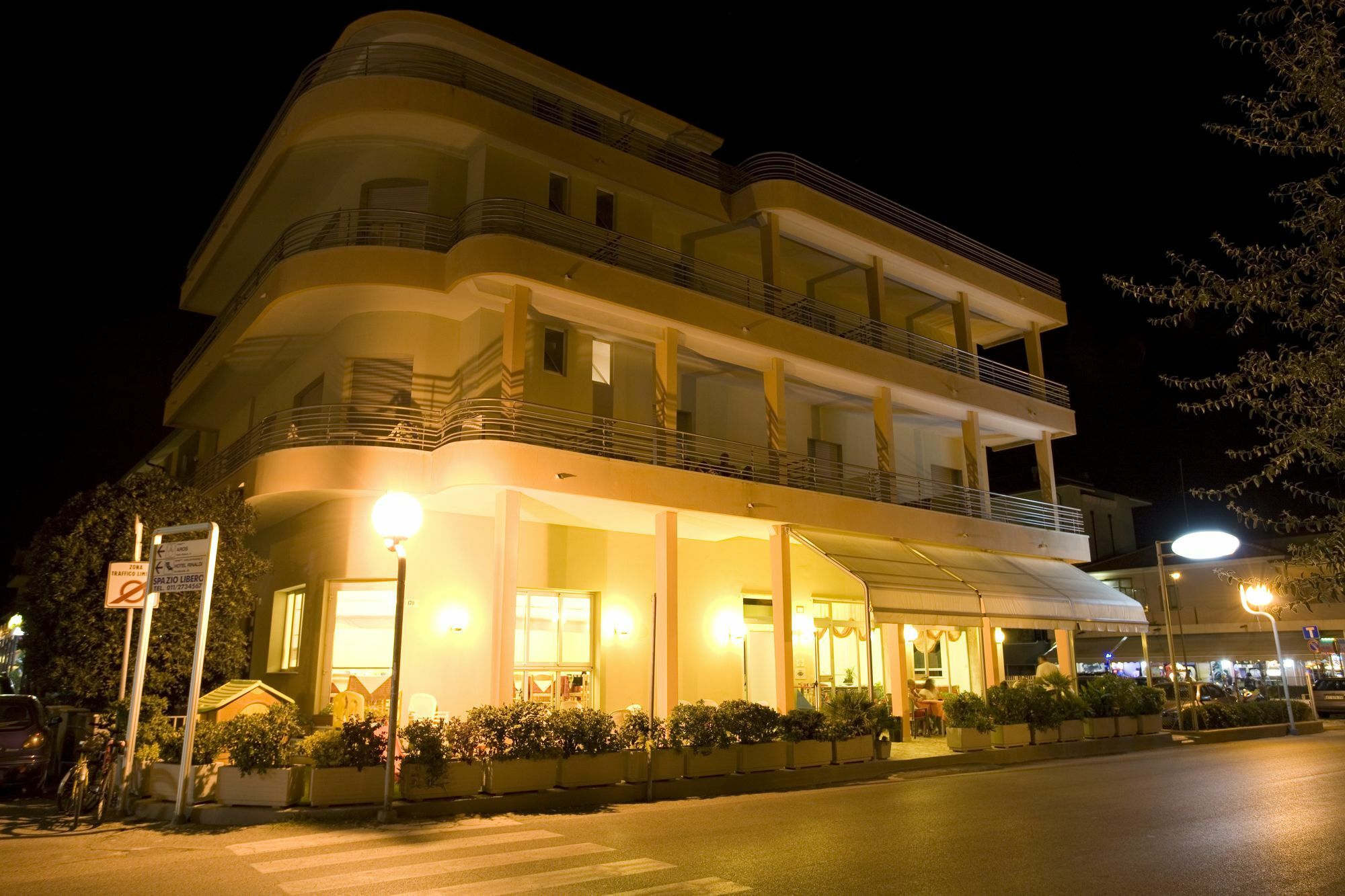 Albergo Villa Mauri Ріміні Екстер'єр фото