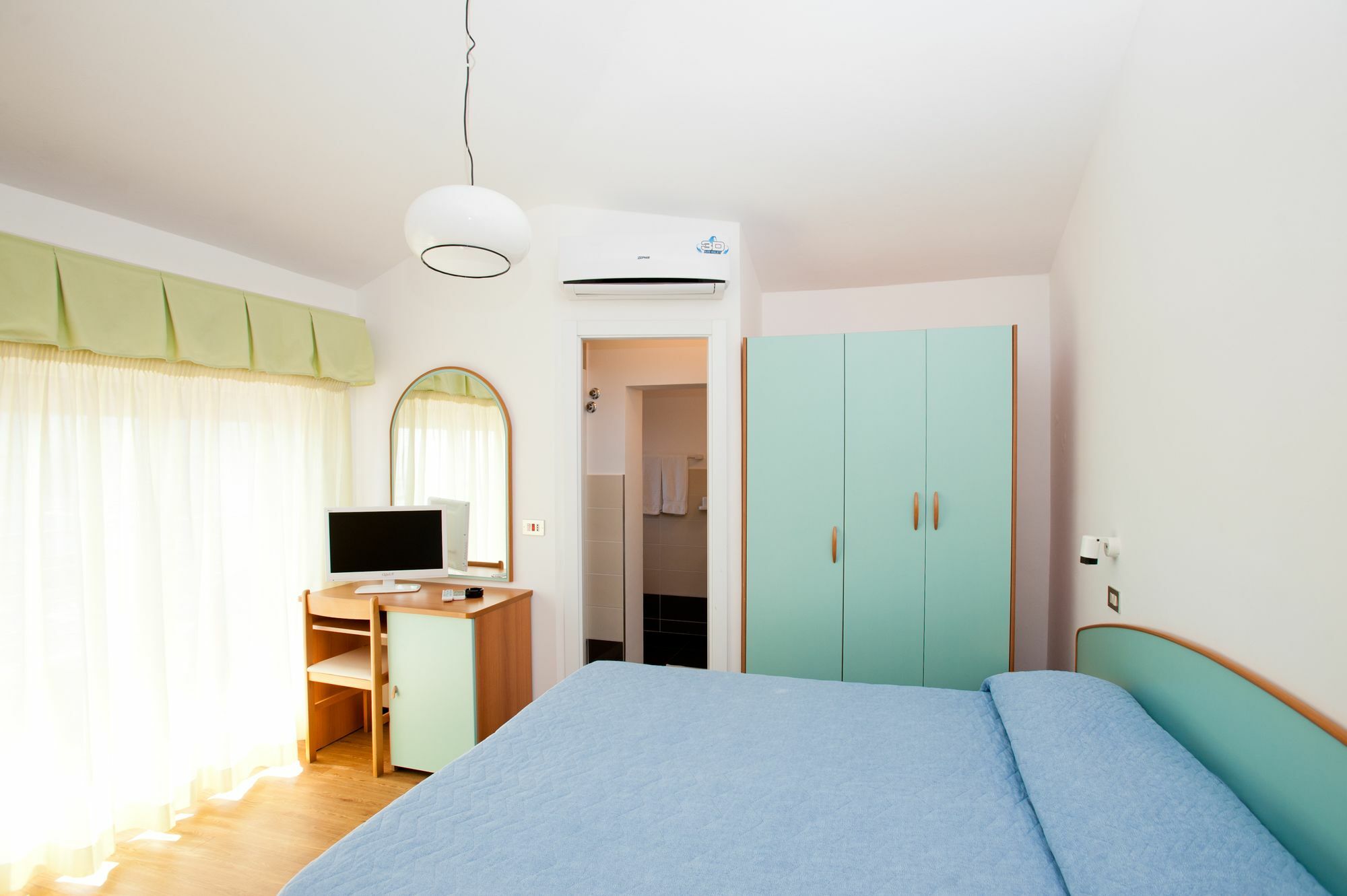 Albergo Villa Mauri Ріміні Екстер'єр фото