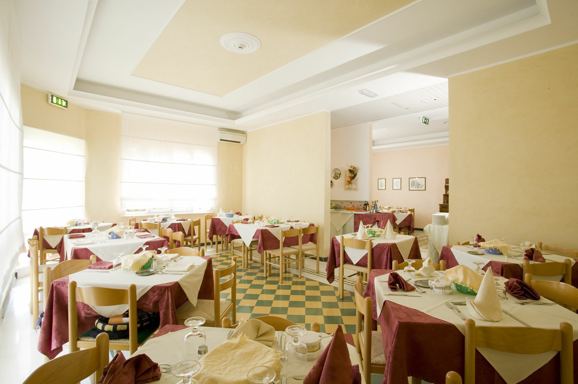Albergo Villa Mauri Ріміні Екстер'єр фото
